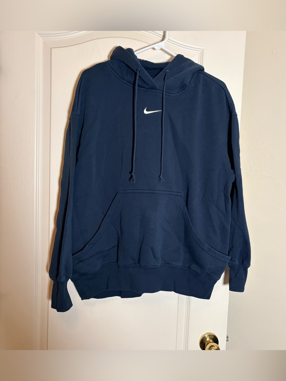 Nike Women's Oversized Phoenix Fleece Hoodie. SZ Small Color: Midnight Navy/Sail